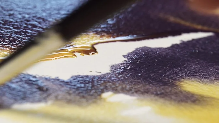 The effect of painting on a wet surface | Winsor & Newton Masterclass