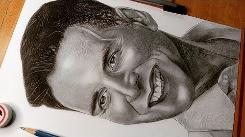 Akshay Kumar drawing with graphite pencils ✍️ | drawing timelapse