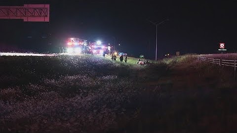 SAPD: 4 people ejected from car after rollover accident on Loop 1604