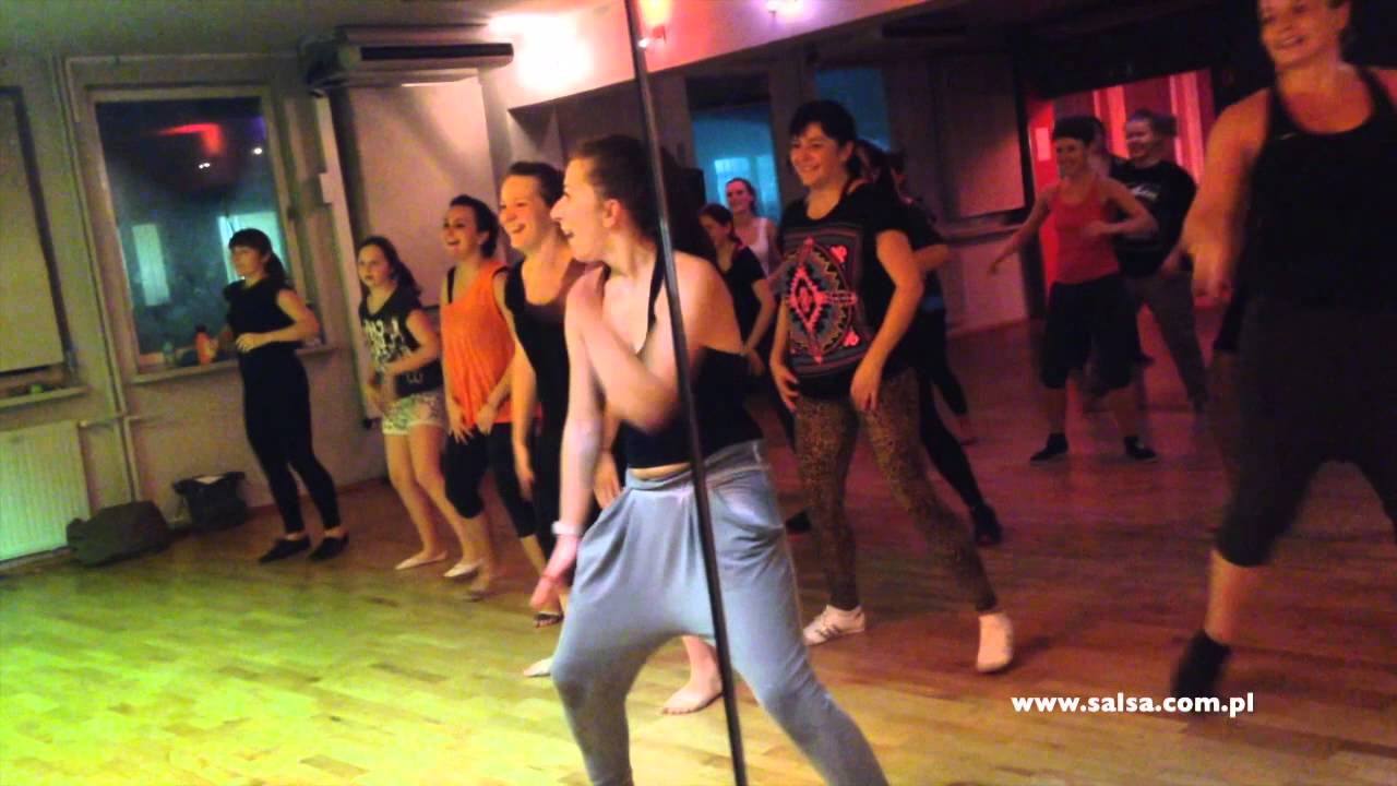 Barbara, Zumba w Salsa Kings YouTube
