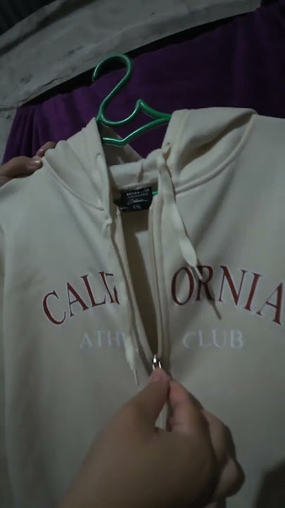 hoodie jacket check out na 👇🏼https://vt.tiktok.com/ZSBb9E4YJ/ #jacket #checkoutna