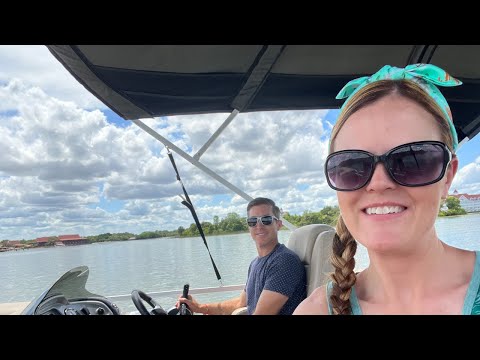 A Day at the Polynesian Village Resort - Kona Café Review, Boat Ride, and Polynesian Drinks