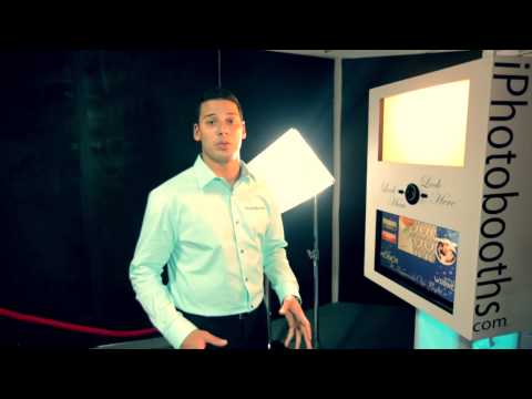 iPhotobooth's Red Carpet Booth
