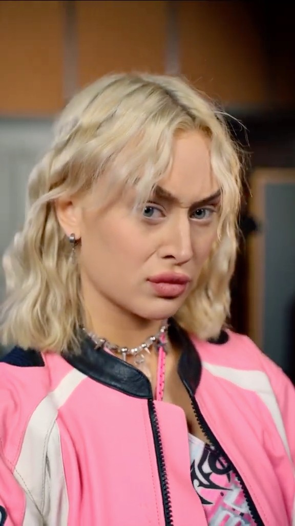 Side eye ? / XO TEAM TikTok #shorts #tiktok