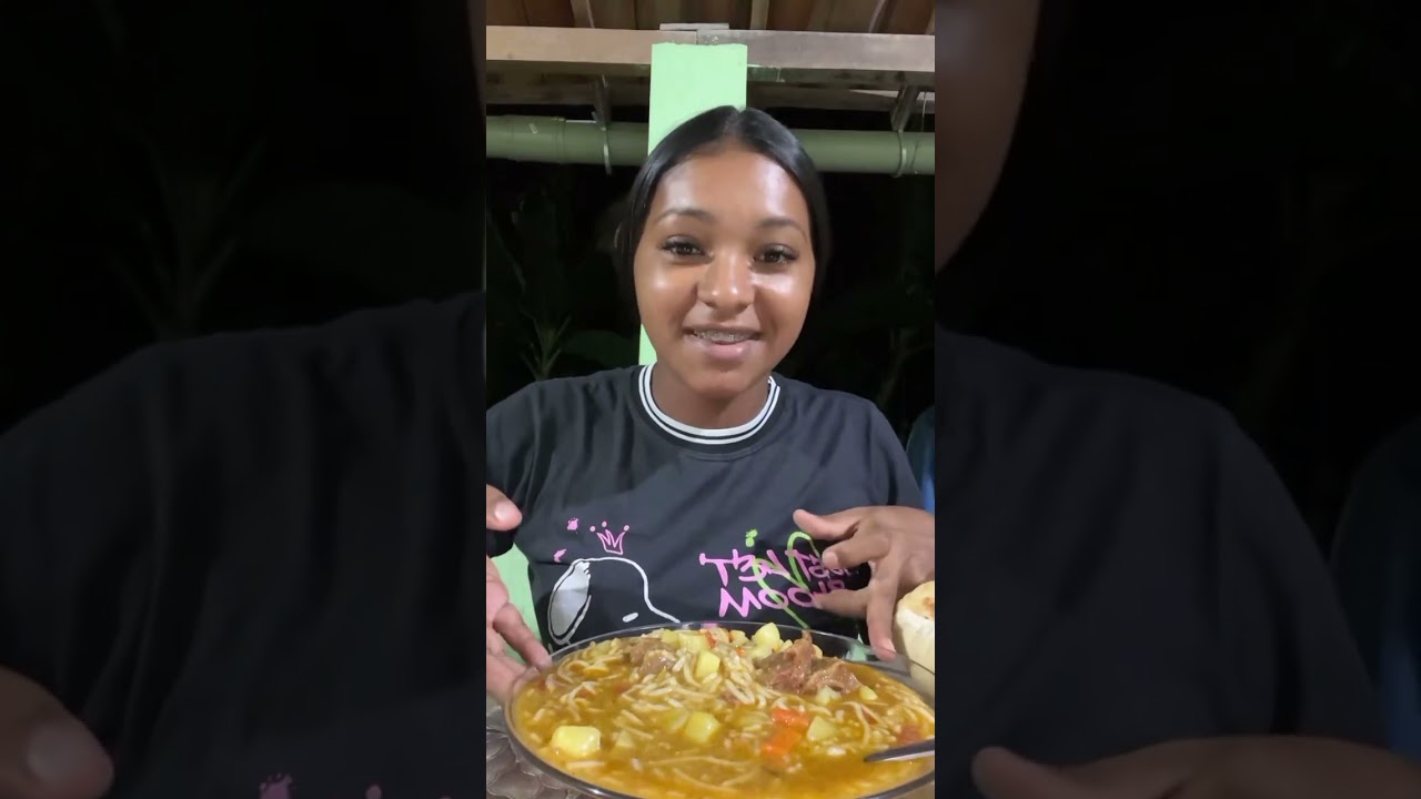 CHEGOU A HORA BOA DE COMER. 