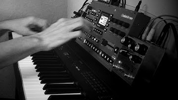 ELEKTRON OCTATRACK MKii ¥  YAMAHA P-120 (rhodes)  ...jazzy glitchy livelooping jam