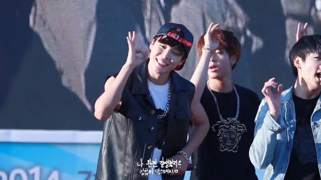 141025 함안 청소년 한마음 축제 방탄소년단 호르몬전쟁 (JIMIN CAM)
