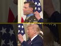 Las DIFICULTADES de TRUMP para COLOCAR la MEDALLA de HONOR a un MILITAR