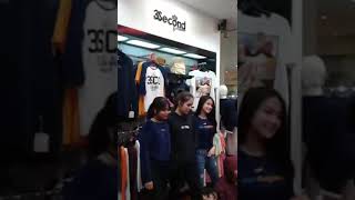 Download Lagu 3 second kedatangan ari irham, steffi zamora , aisyah aqilah , azka , and hanin dhiya MP3 Download Lagu 3 second kedatangan ari irham, steffi zamora , aisyah aqilah , azka , and hanin dhiya MP3