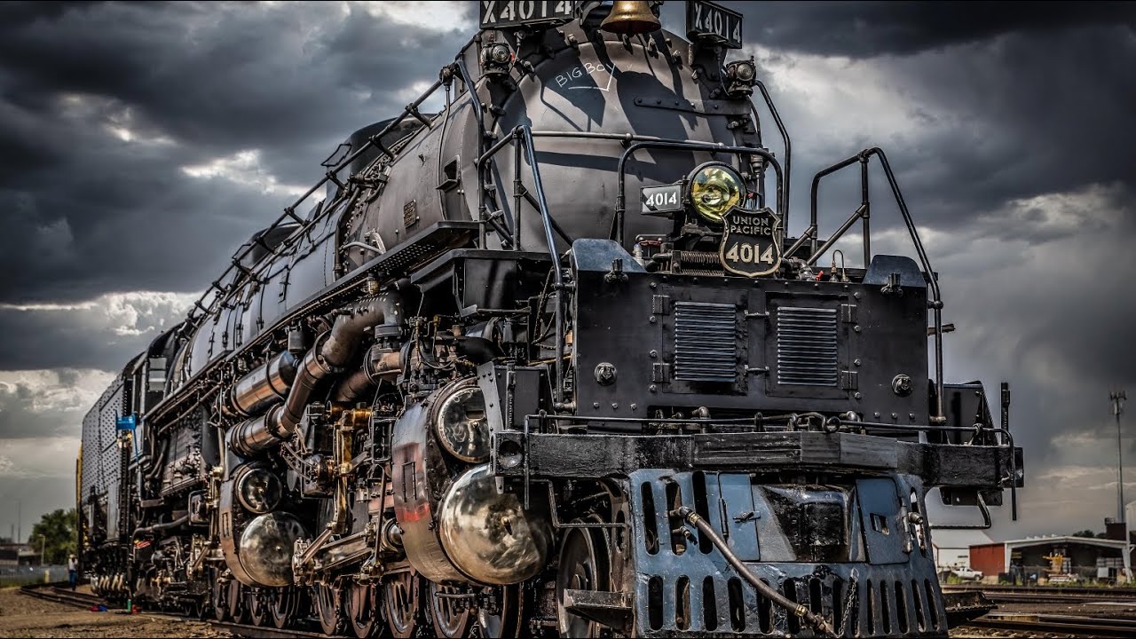 Union Pacific's Big Boy 4014 Watseka,IL Sep 9, 2024