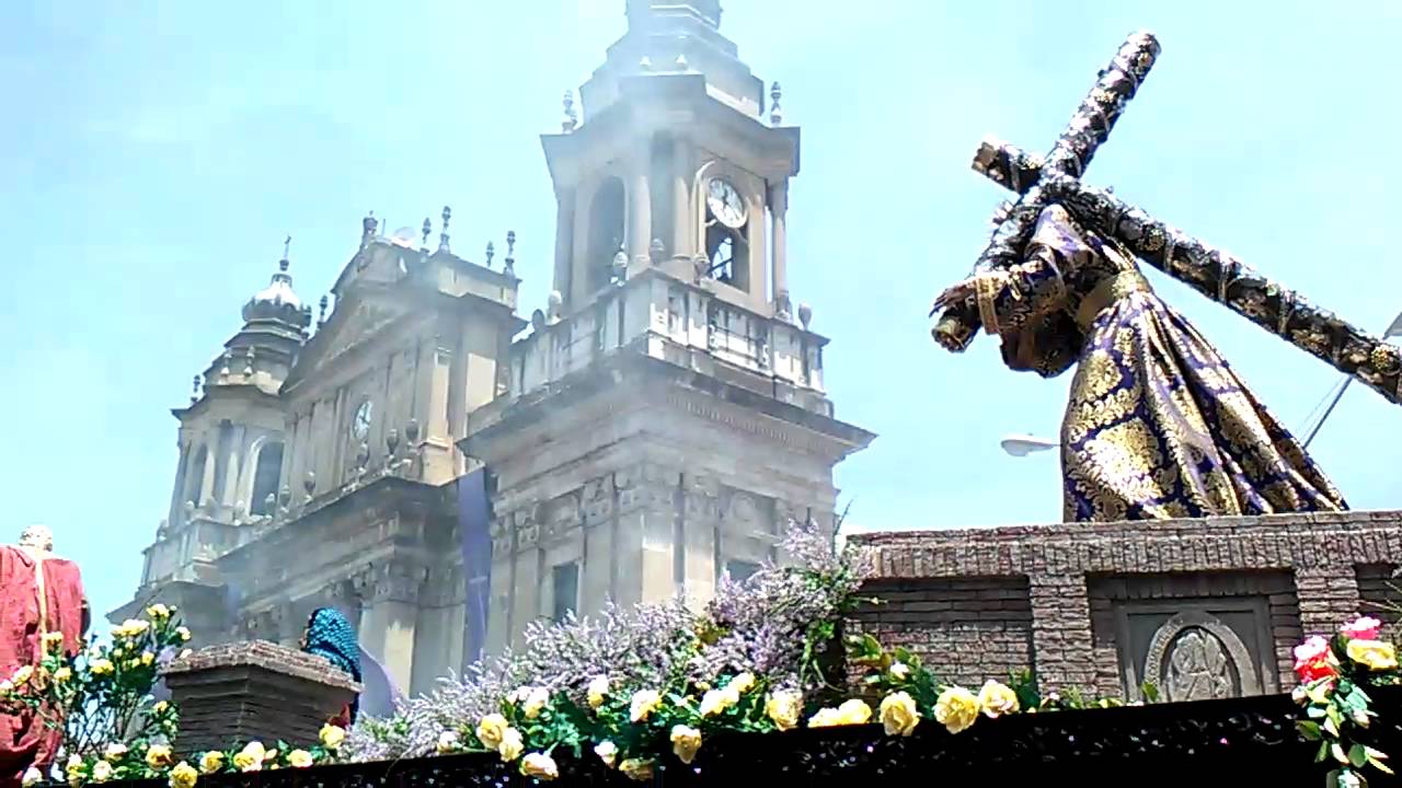 Viernes Santo 2016 Jesús Nazareno De La Merced a su paso por Catedral ...