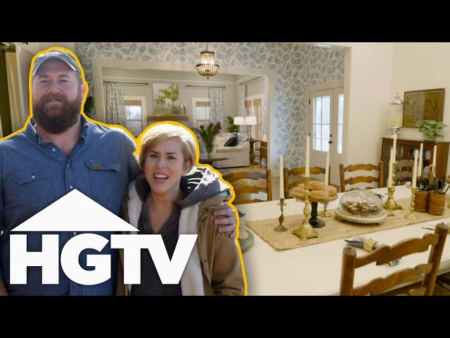 Ben u0026 Erin COMPLETELY REBUILD A Southern Idyllic Fantasy Home | Home Town class=