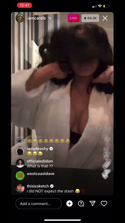 Cardi B Gets H*rny On IG Live 🤣🤣🤣