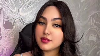 Lia Sánchez Confidence Meets Style Fashion, Empowerment & Self-Love Story