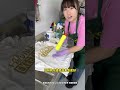 Blood stains and oil stains on clothes and pants are hard to clean. Happy teaches you