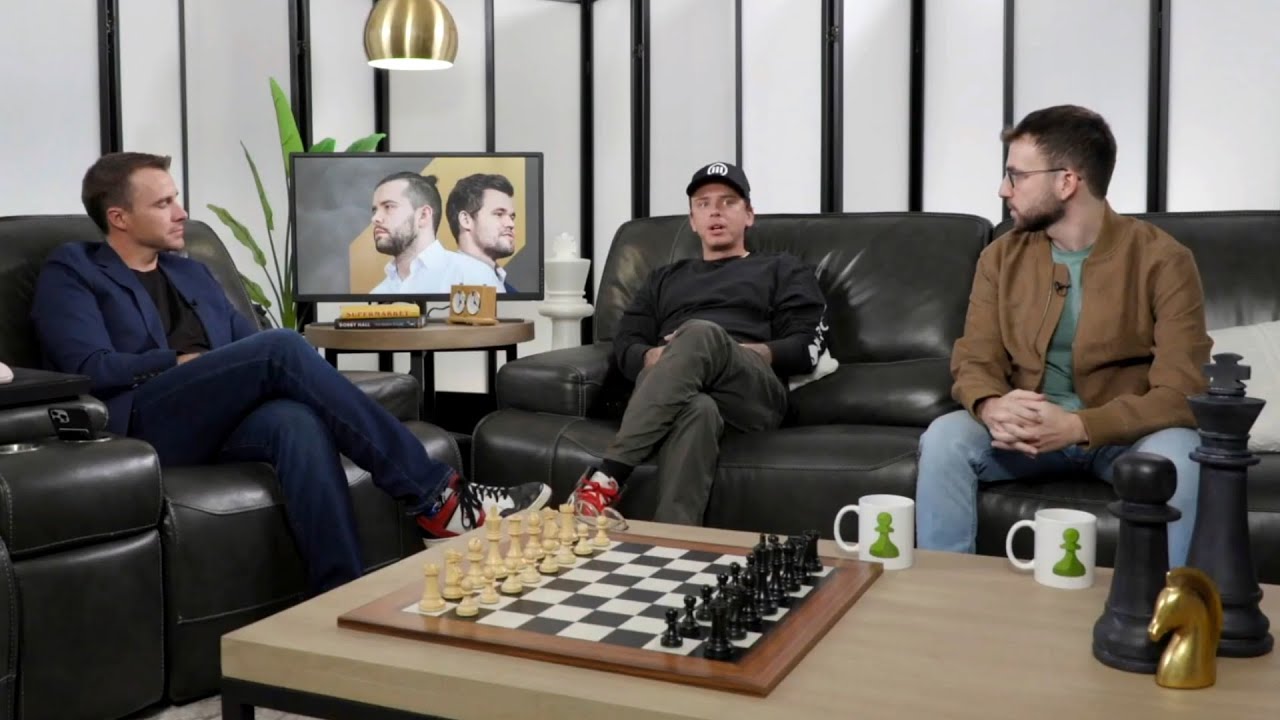 LOGIC plays fifteen games of CHESS a day! - YouTube