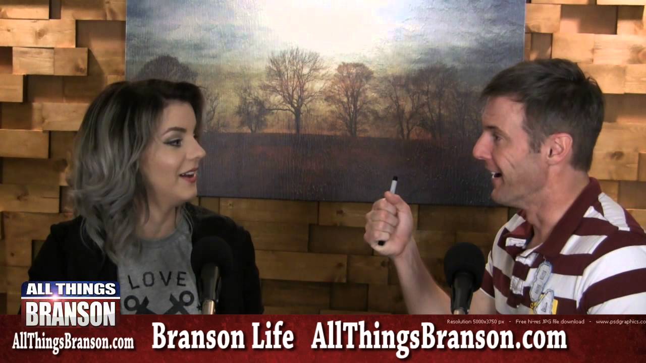 Branson Life: The Outback Pub and eating an alligator