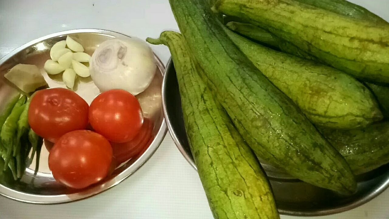 तोरई की सब्जी अगर ऐसे बनाएंगे बड़े तो बड़े बच्चे भी मांग मांग कर खाएंगे। Cook with Sofia. cooking chef