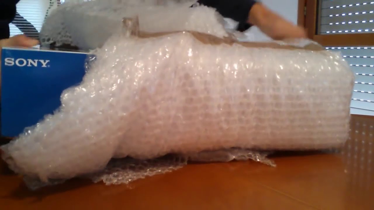 GOKANO Unboxing   PS4 Slim 500 GB   Italy