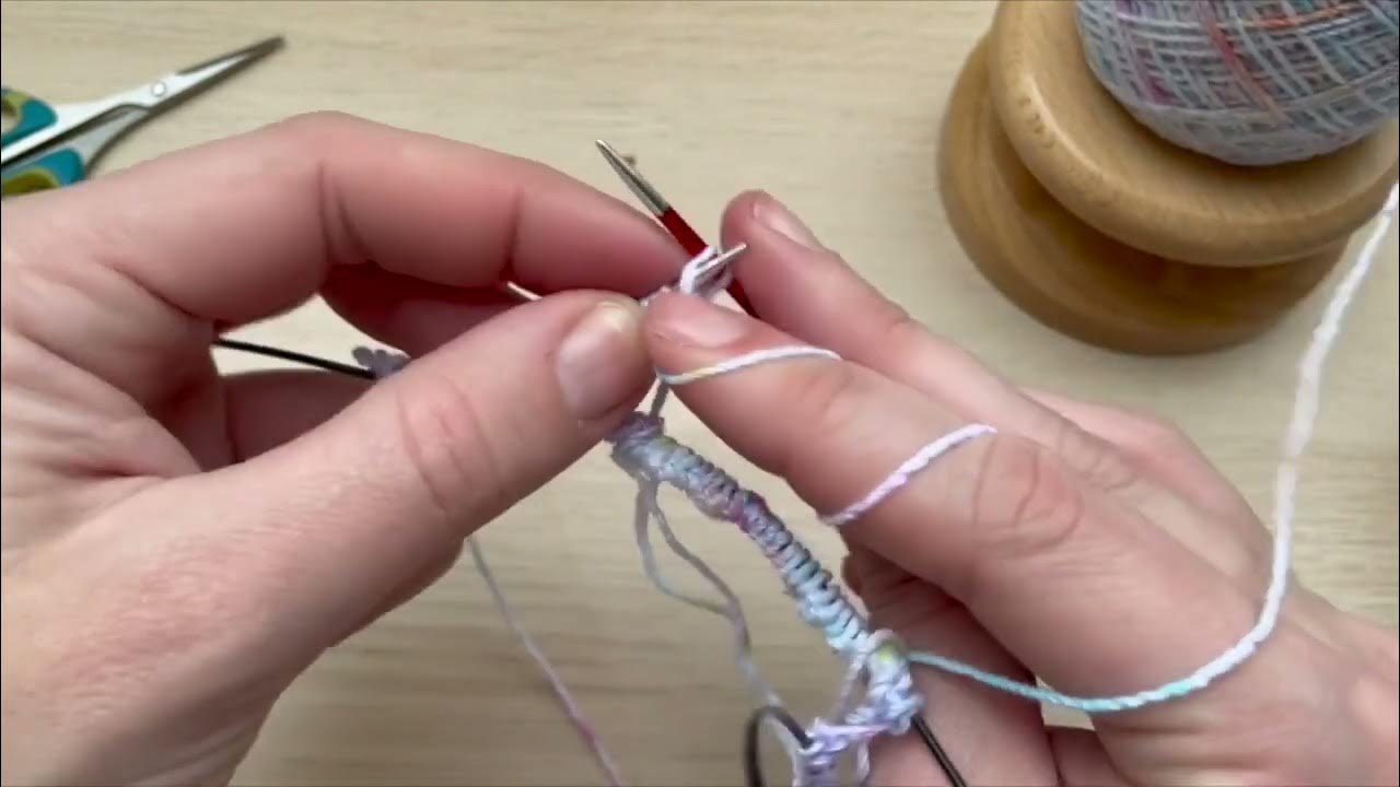 brei-tutorial-linkshandig-2-sokken-tegelijk-op-de-rondbreinaald-met-de