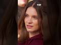😊 Una mirada cambia todo entre Valeria y Eleazar #TanCercaDeTiNaceElAmor #Telenovelas
