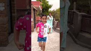 amaira y kya bol rhi h 😂😂#shorts #thegeetagurjar #radharani