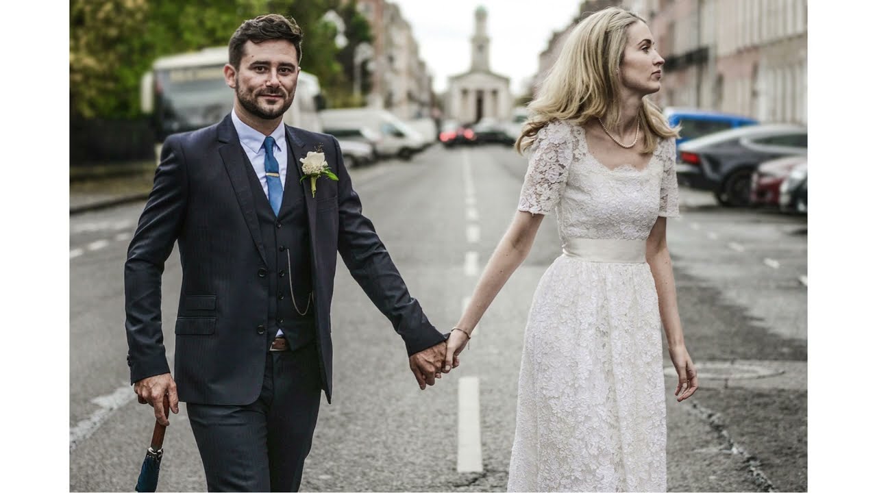 Dublin City Hall Wedding Photography WWW.WEDDINGSINDUBLIN.COM