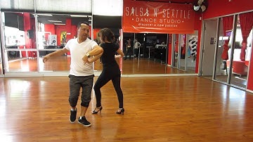 Salsa IV with Victor & Julia at Salsa N