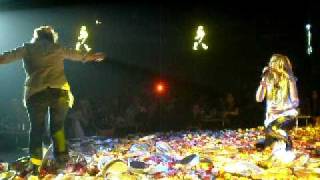 Treno Anna Vissi & Antri Orfanidou 2411