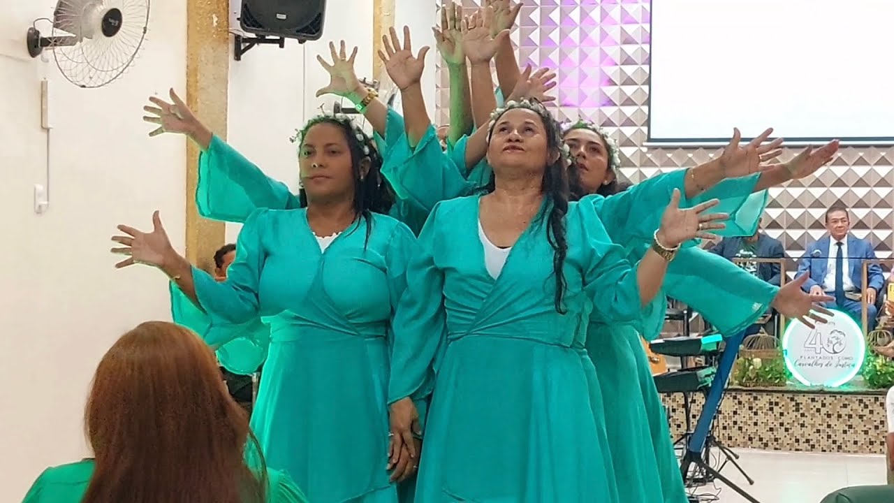 Coreografia Só quem tem raiz Sarah Farias - Grupo Integridade.