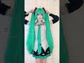 Miku rips off her pigtails