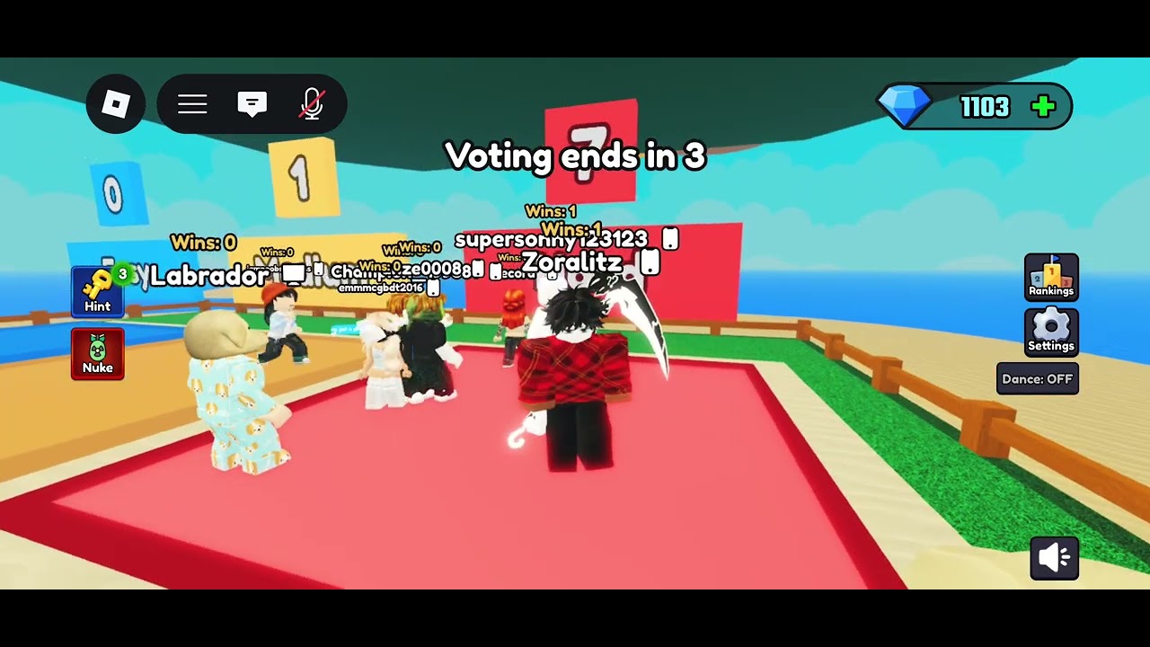 Playjng spelling race on roblox and trolling 