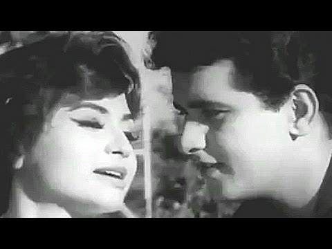 Chodkar Tere Pyar Ka Daman - Lata, Mahendra Kapoor, Woh Kaun Thi Song