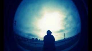 Gladkill - Between dreams and nightmares (Soulular Remix)