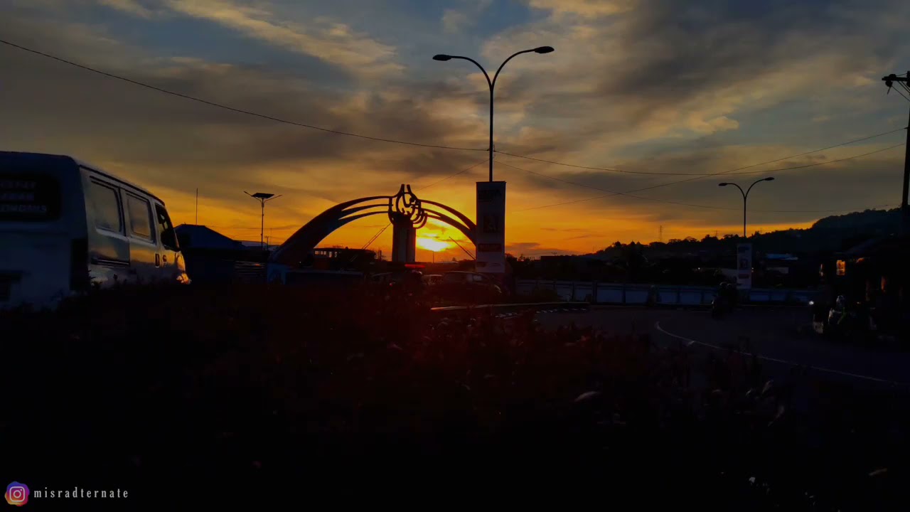 ⁣Story Ig Fb Wa   Pengagum Senja Di Ufuk Timur