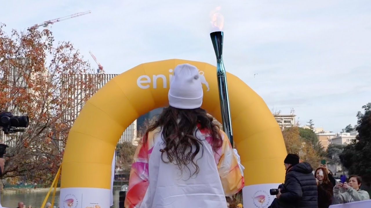 Il passaggio della Fiamma Olimpica nell'HQ Eni di Roma