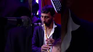 Ömer Danış - İbo Showda Köyümün Yağmurları Şarkısına Giriş