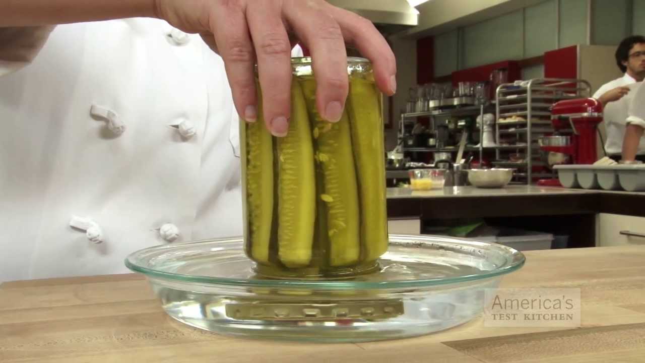 Super Quick Video Tips: How to Open a Stubborn Jar Lid | America