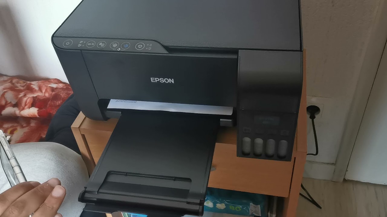 Epson EcoTank ET-2711 Test - YouTube