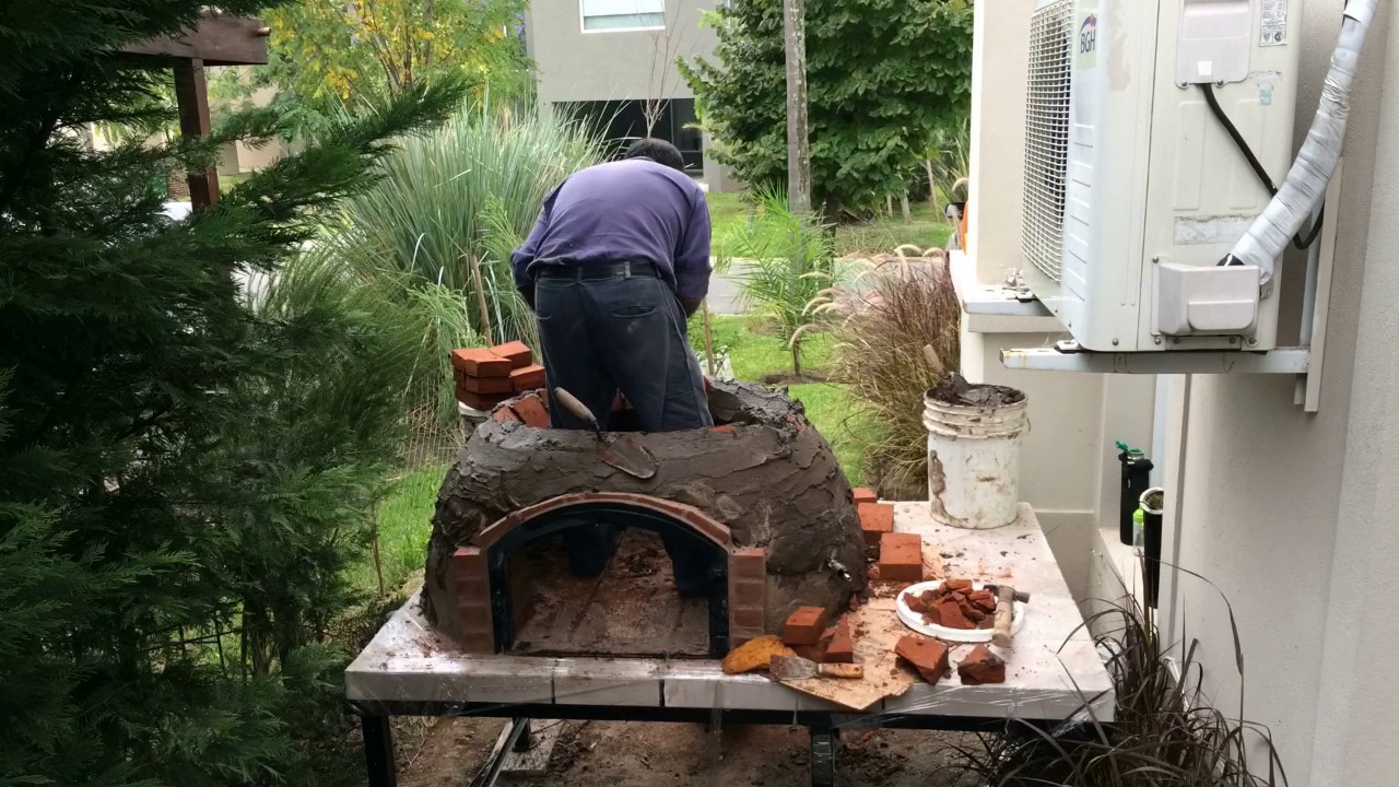 CONSTRUCCION DE HORNO DE BARRO ARTESANALES - TU HORNO DE BARRO (011)  4731-3600 - YouTube