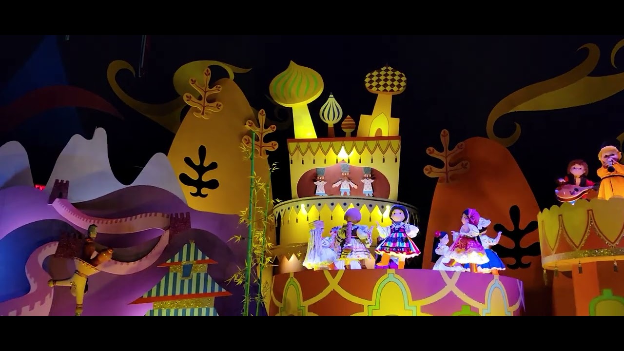 gumby ride in it's a small world in magic Kingdom.(ft wholewheatpete ...