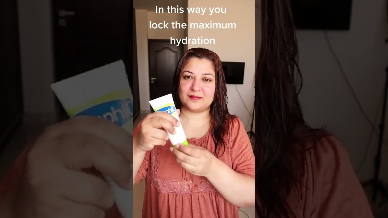 How To Apply Moisturizer Correctly YouTube How To Apply Moisturizer Correctly YouTube