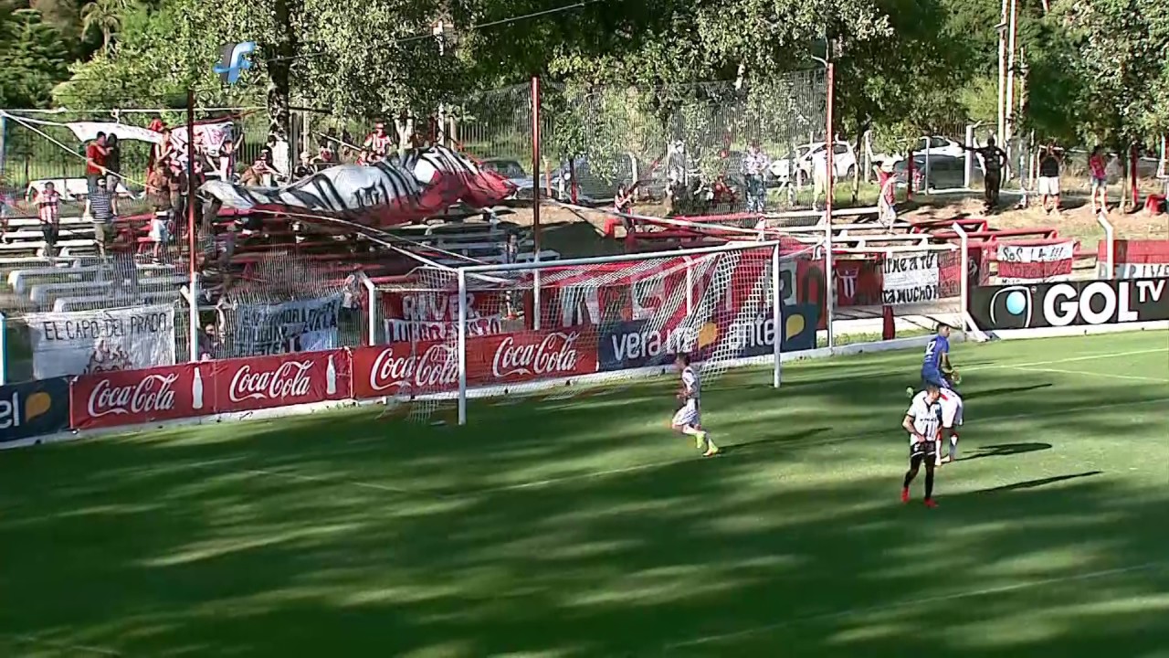 28 goles en la tercera fecha del apertura, donde Peñarol volvió a empatar sin convertir frente a Boston River y Nacional ganó en Colonia frente a Plaza continuando como único puntero. Compacto cortesía de Tenfield.