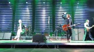 Roxette - Dangerous (and part of Dressed For Success before) - live in Prague May 2015