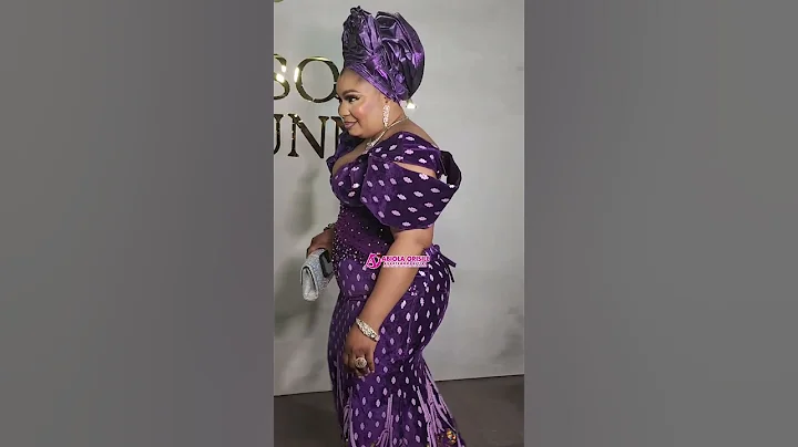 ARRIVAL OF NOLLYWOOD STAR, LAIDE BAKARE TO MERCY AIGBE'S MUM BURIAL