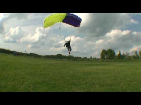 Landings at Parachute School of Toronto