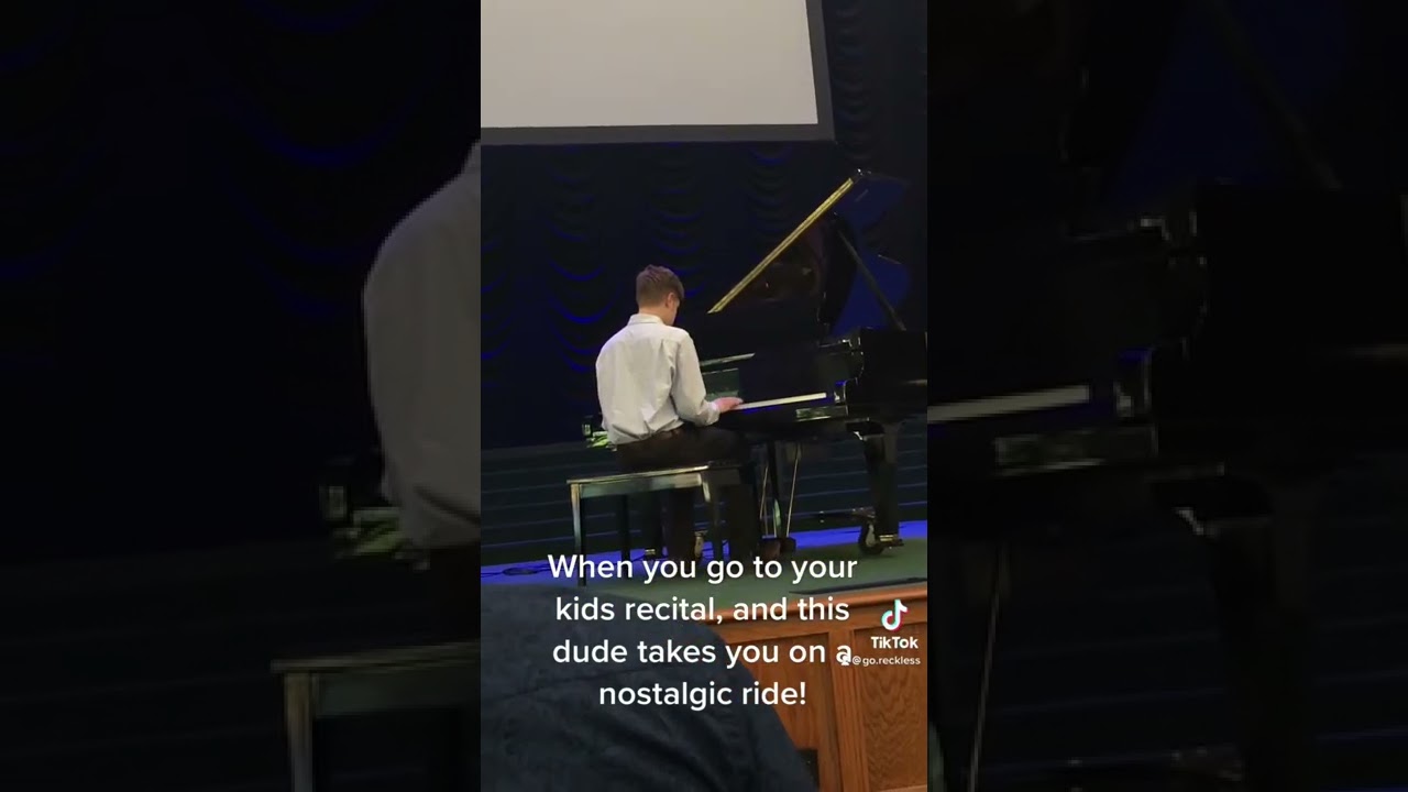 Mario 64 Dire Dire Docks на фортепианном концерте!