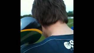 Vuvuzela cam Tom 1st
