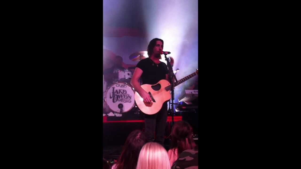 Jake Owen: Bow chicka Wow Wow/ Live