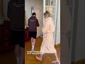 Встречаю доставку